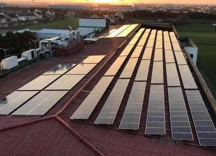 屋頂光伏系統(tǒng)基礎(chǔ)工程有何步驟 屋頂光伏系統(tǒng)基礎(chǔ)工程有何步驟