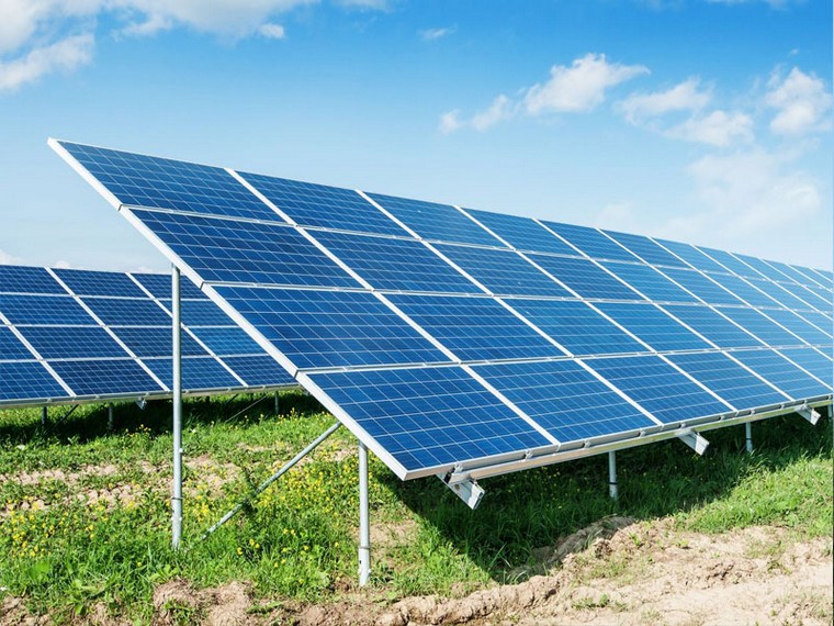 如何以峰值日照時數(shù)計(jì)算光伏組件功率 如何以峰值日照時數(shù)計(jì)算光伏組件功率